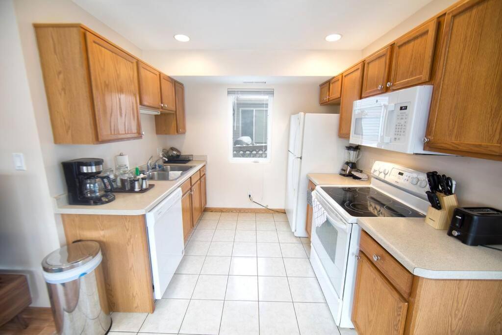Tucked Away Off Brady - 4 Beds Daire Milwaukee Dış mekan fotoğraf